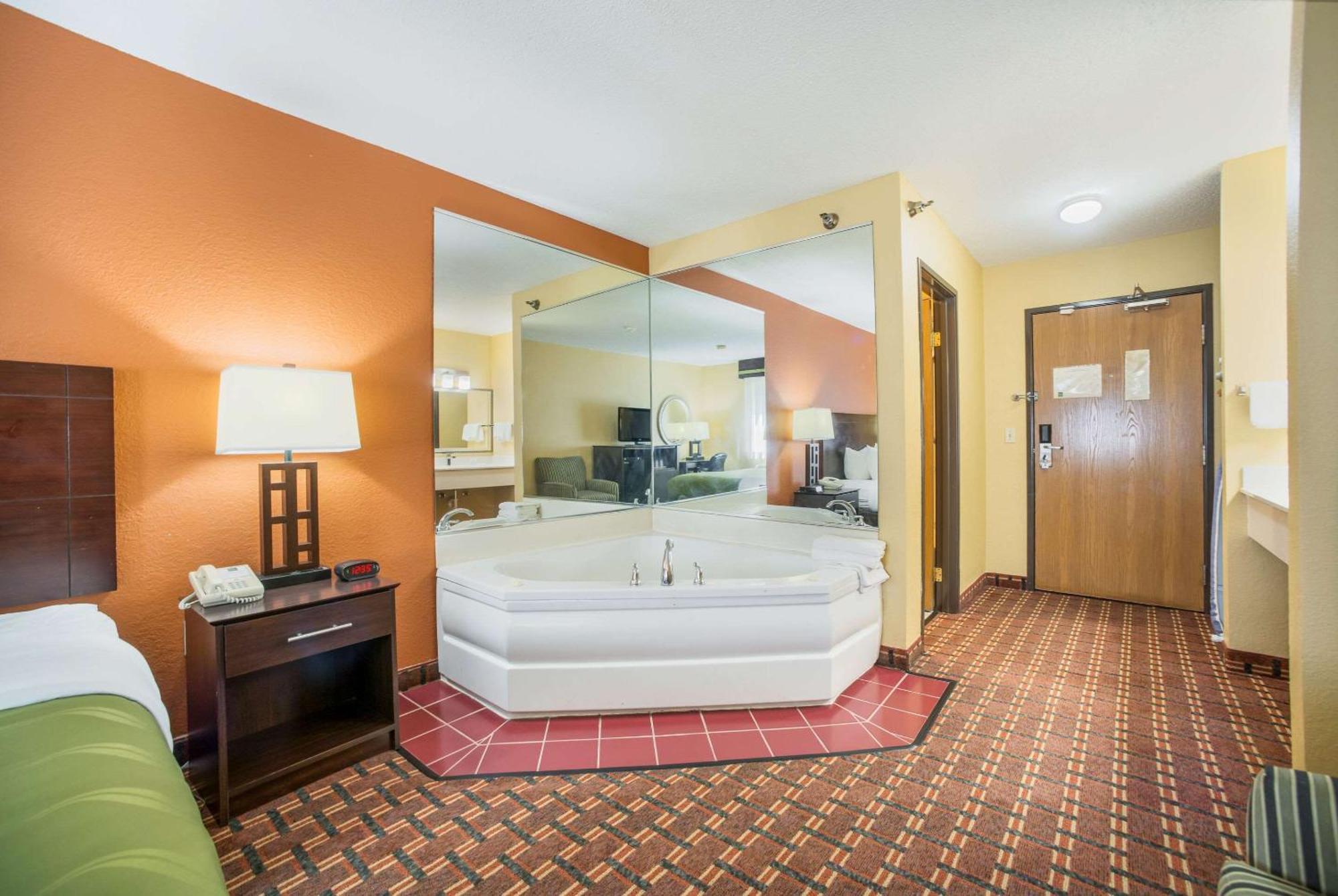 Quality Inn O'Fallon Il - St Louis מראה חיצוני תמונה