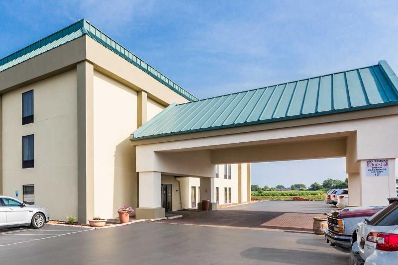 Quality Inn O'Fallon Il - St Louis מראה חיצוני תמונה