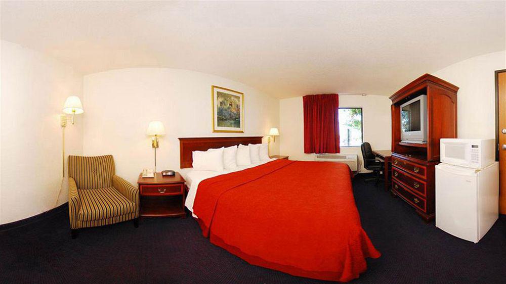 Quality Inn O'Fallon Il - St Louis מראה חיצוני תמונה